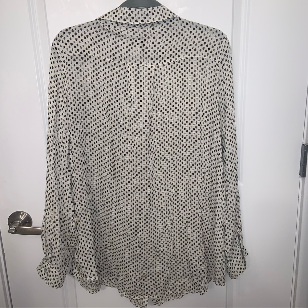 Solitaire Patterned Blouse - Picture 9 of 15